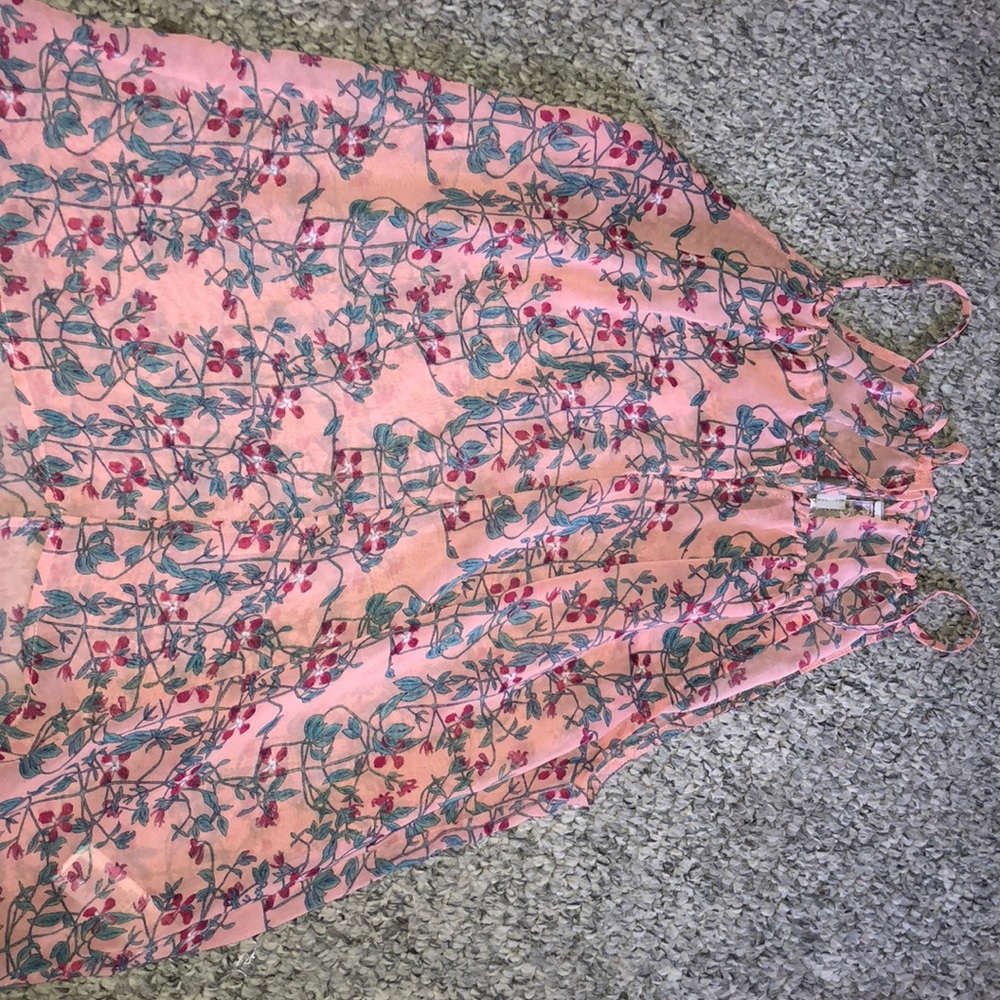 Pink flower top